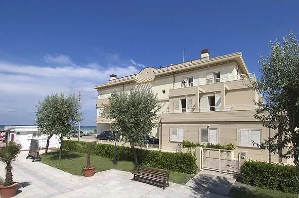 Levante Lägenhetshotell Misano Adriatico