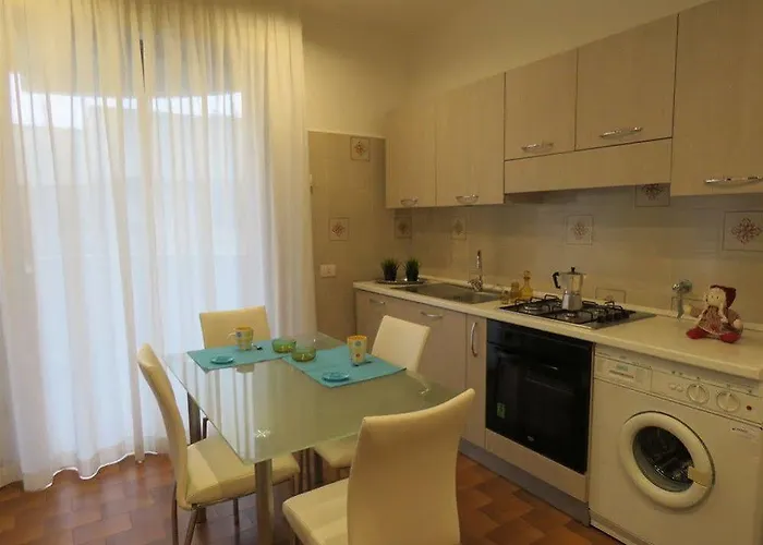 Levante Apartahotel 4*