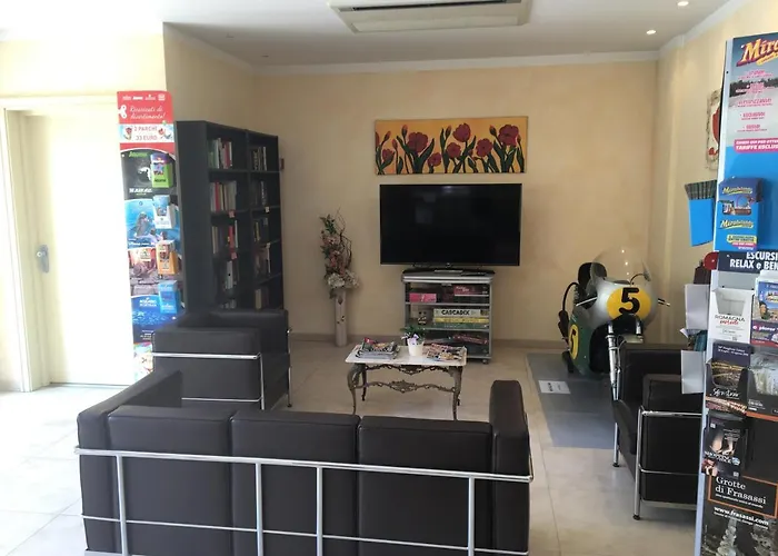 Levante Lägenhetshotell Misano Adriatico